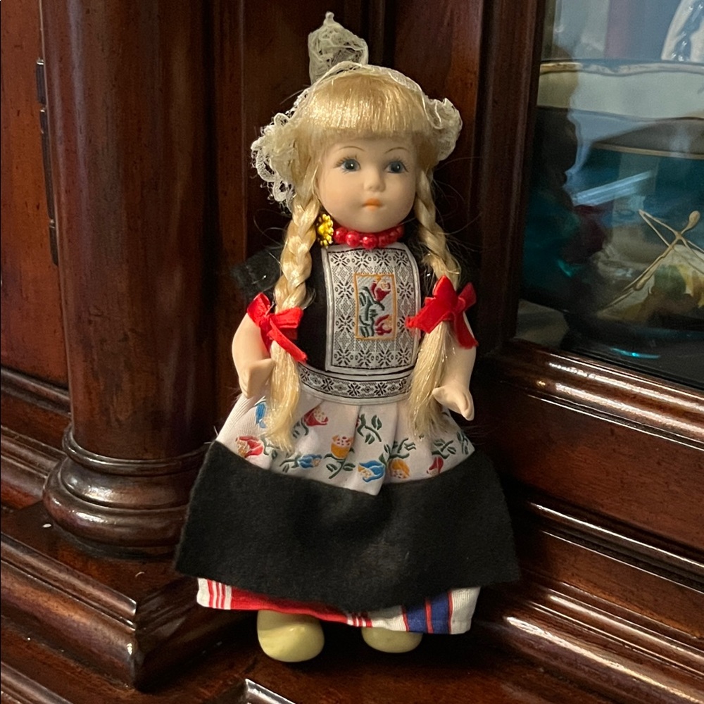 Traditional Matix BV Volendam Holland Dutch Doll with Floral Dress